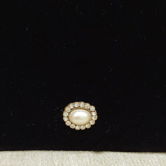 Black Velvet Square Evening Bag Oval Jeweled Magnetic Snap Closure - Picture 2 of 10